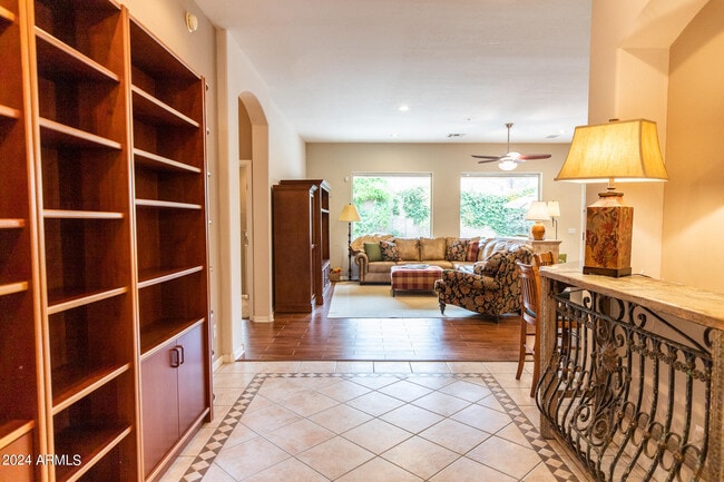 Building Photo - 7682 Wingtip Way
