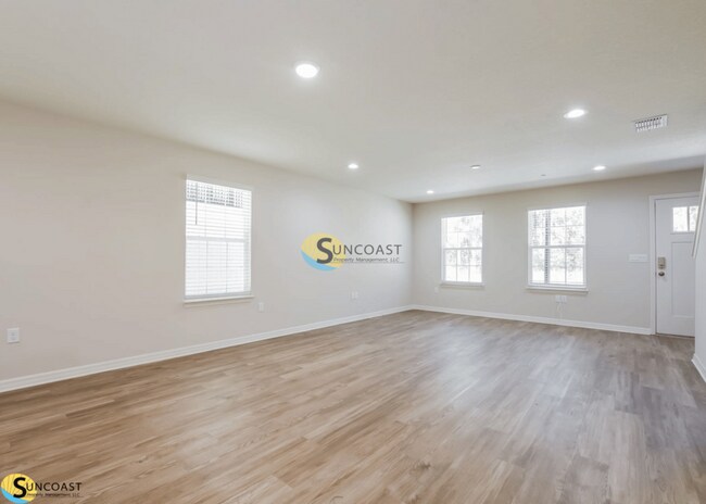 Building Photo - 3821 SW 43rd Ct