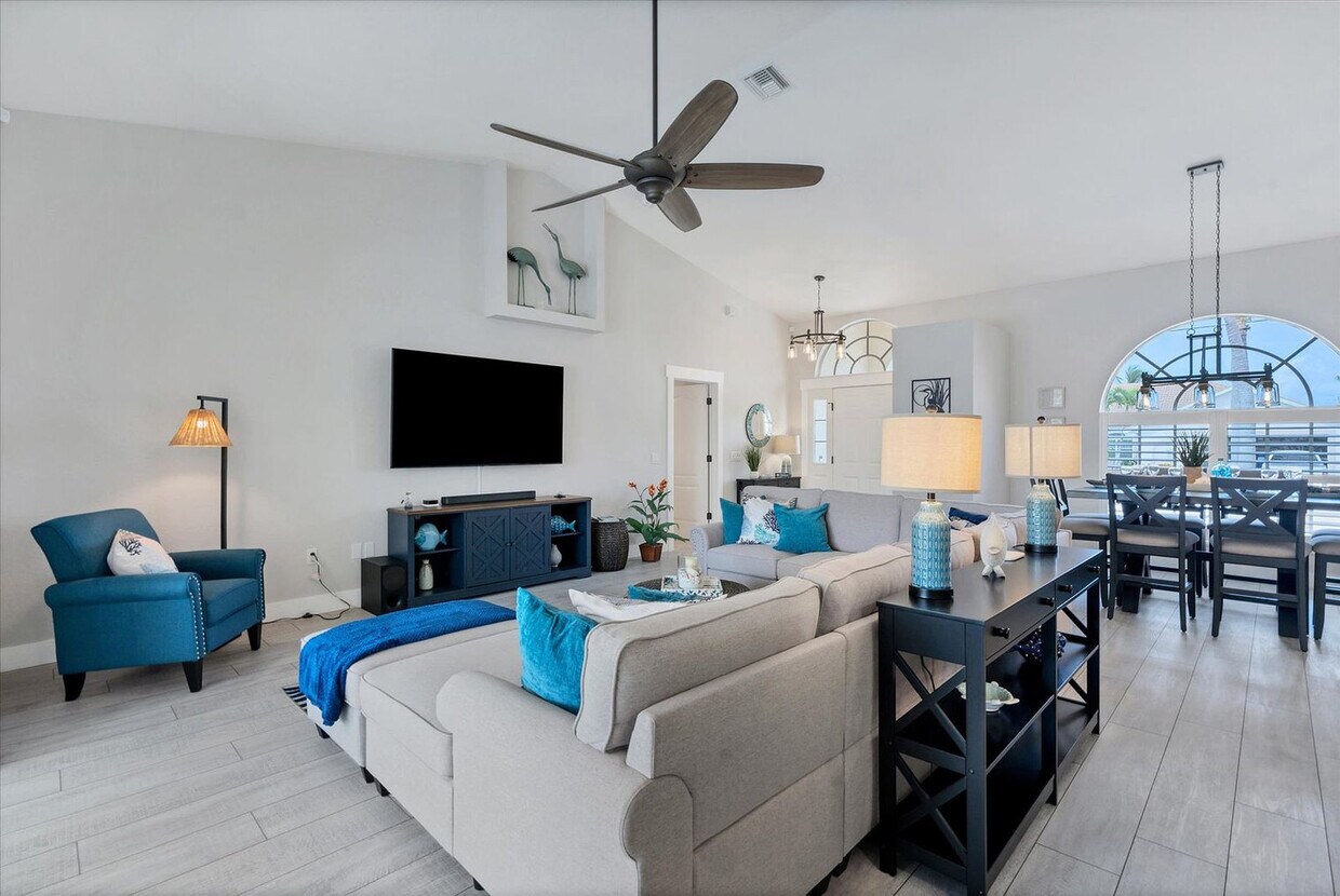 Foto principal - 5520 Almar Dr