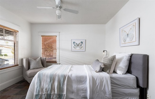 Foto del edificio - 127 N Grand St