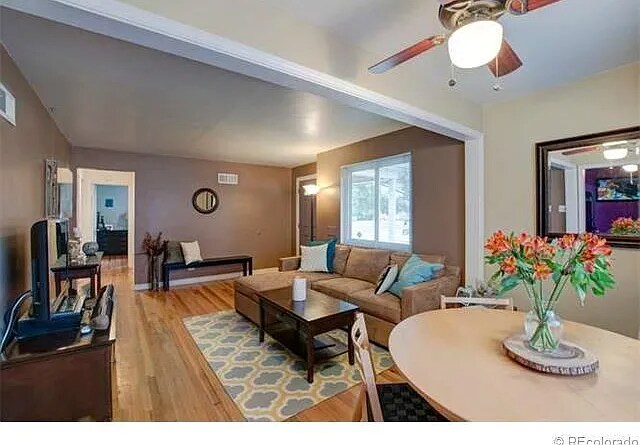 Foto del edificio - 1663 Poplar St