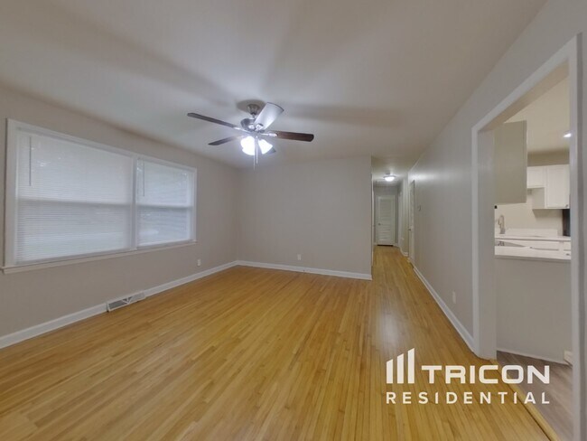 Foto del edificio - 5411 Kerry Ln