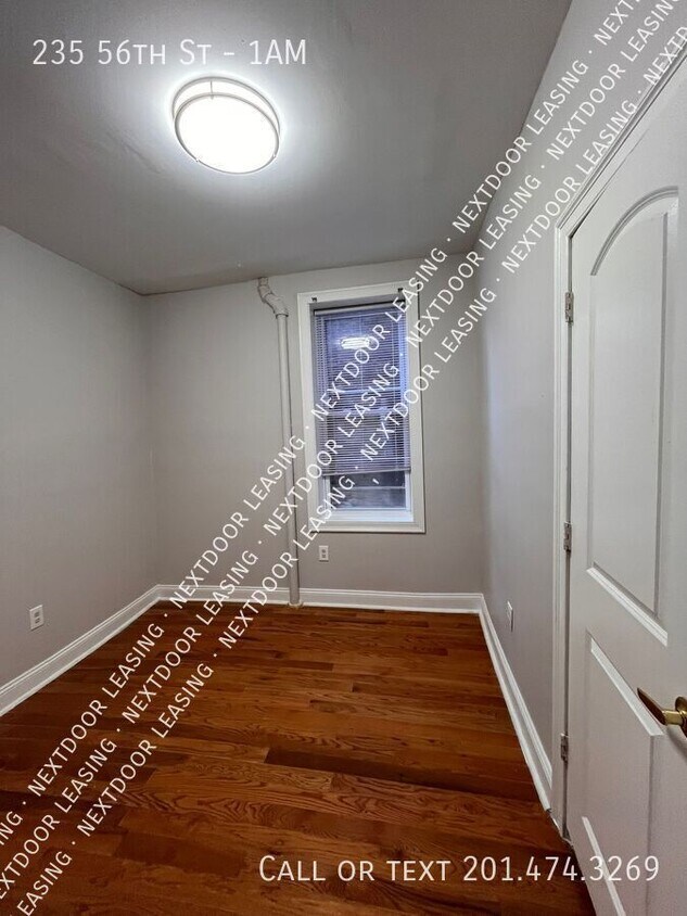 Foto del edificio - 235 56th St