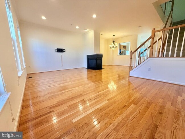 Foto del edificio - 9710 Washingtonian Blvd