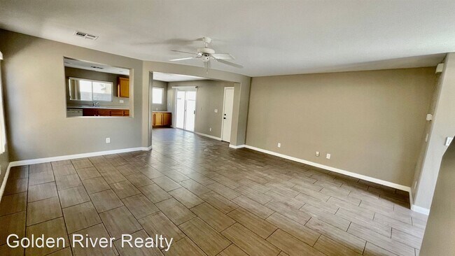 Foto del edificio - 3 br, 2.5 bath House - 7246 Pine Barrens St