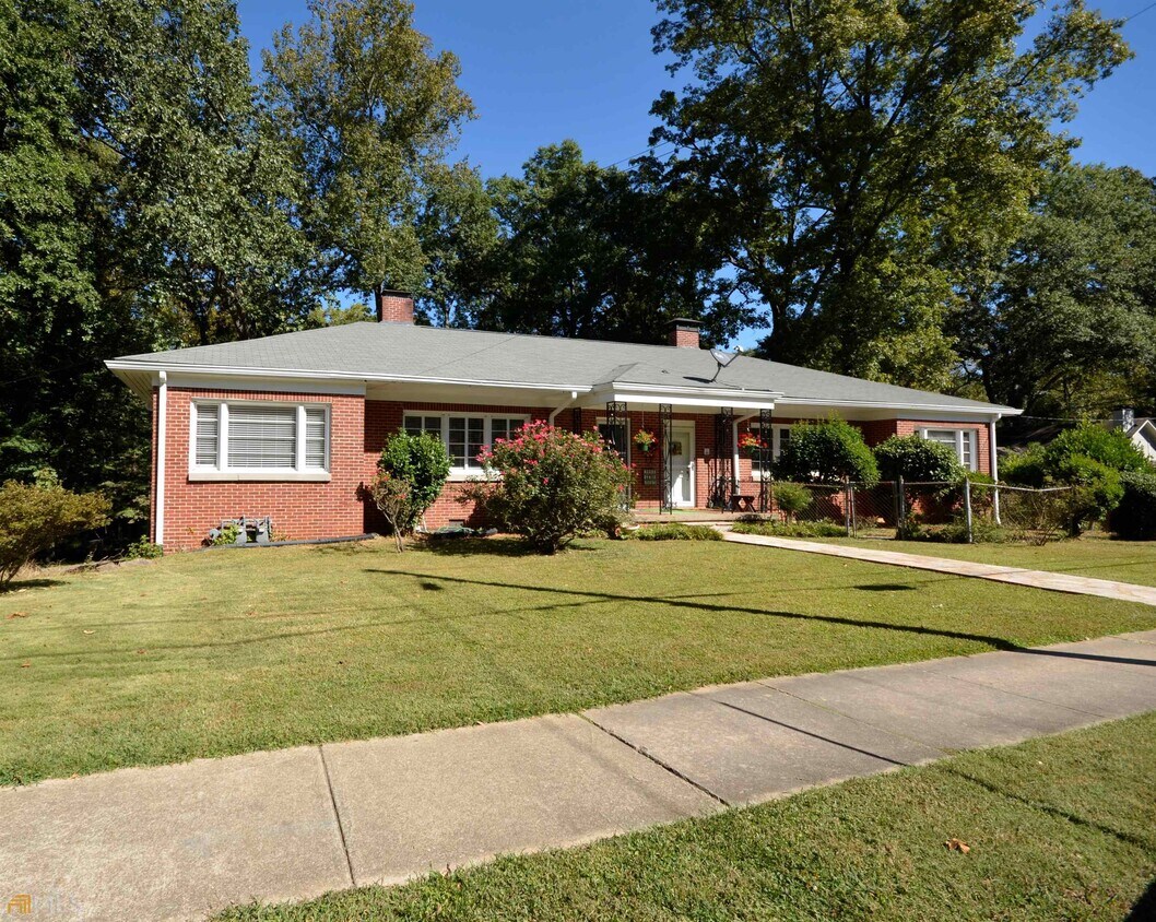 205 Oakland St, Decatur, GA 30030 Townhome Rentals in Decatur GA