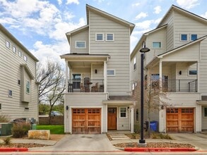 Building Photo - 1109 Euphoria Bend