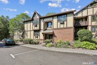 Building Photo - 50 Aiken St