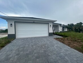 Building Photo - Brand New Construction!!