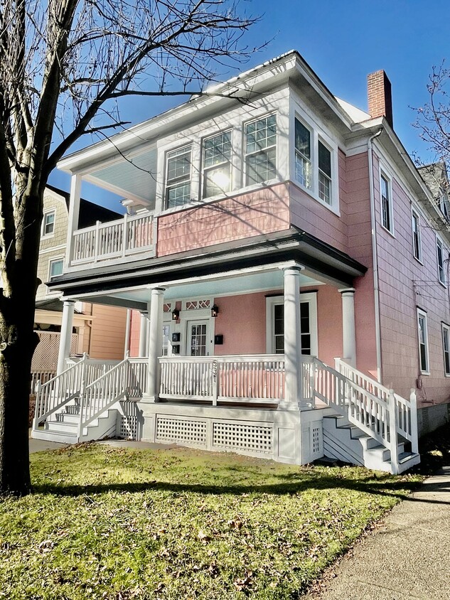 The historic "Pink House" - 531 Straight St