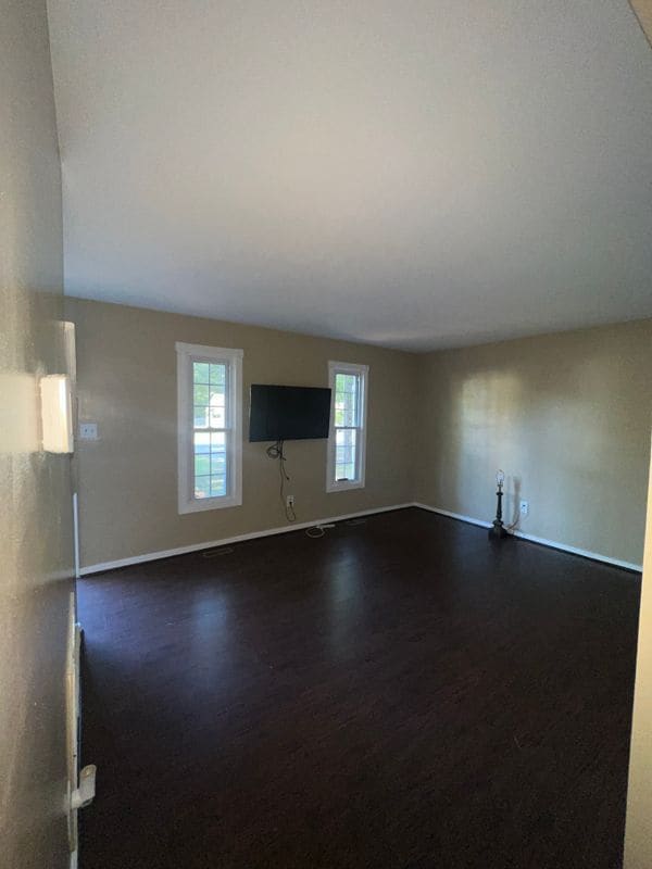 Building Photo - 3505 Colonnade Dr