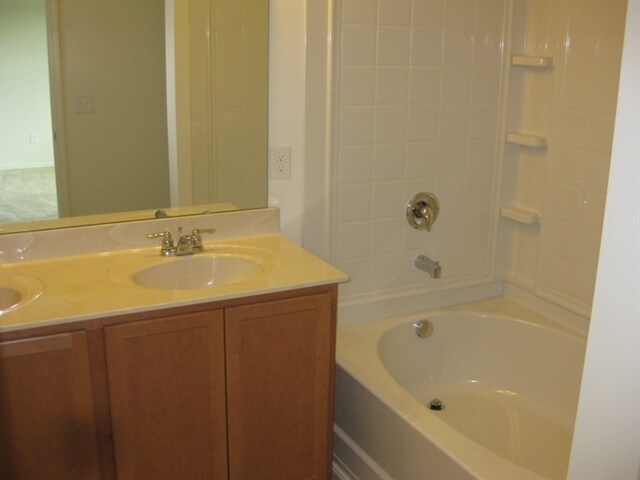 Foto del edificio - 423 Kerriann Ln