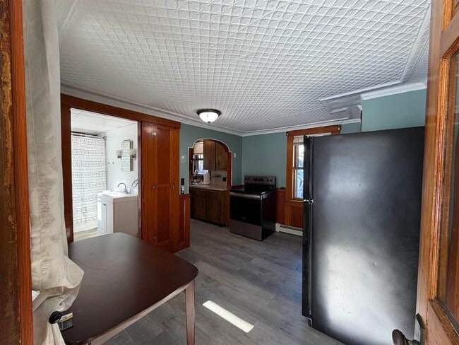 Building Photo - 283 Chesley Hill Rd