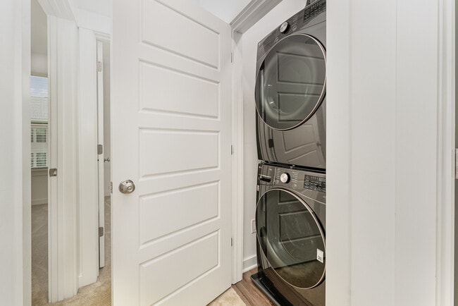 Building Photo - 1106 Kiernan Grove Ln