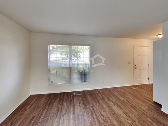 Foto del edificio - 21744 W Knollwood Dr