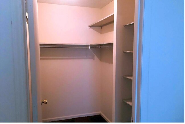 Foto del edificio - 2901 New Walkertown Rd