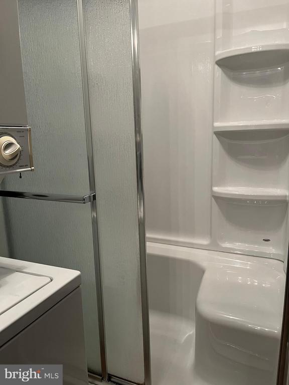 Foto del edificio - 199 Rumbling Rock Rd