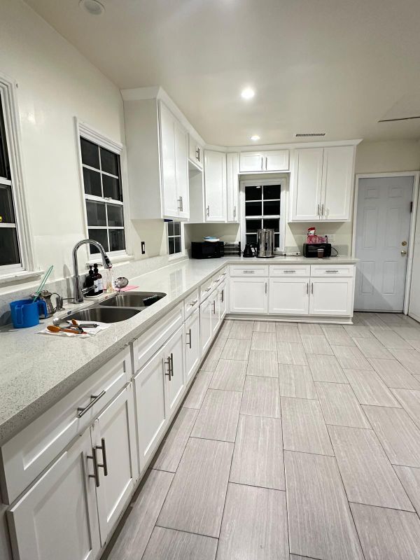 Foto principal - 1428 S Sherbourne Dr