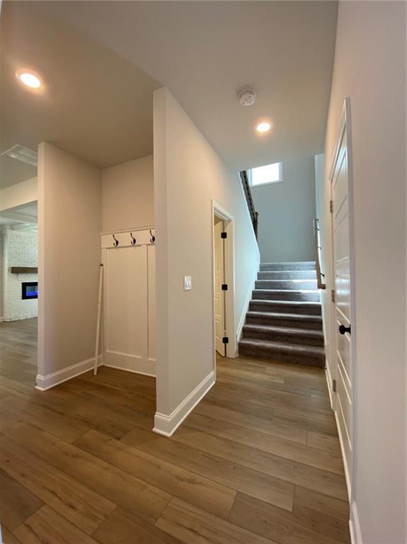 Building Photo - 5037 Silver Fox Trl