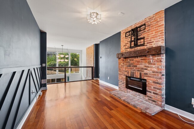 Foto del edificio - 651 Portland St