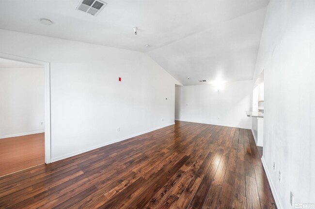 Building Photo - 200 Talus Way