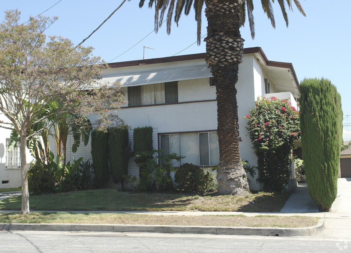 Foto del edificio - 1000 N 1st St