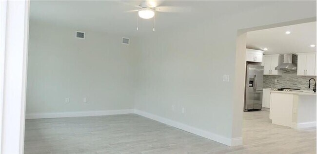 Foto del edificio - 1065 Brown Rd