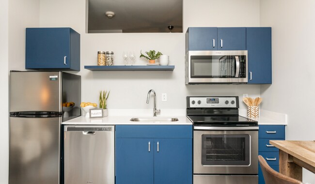 Foto del edificio - Spacious 1-Bedroom Apartment in Southside,...