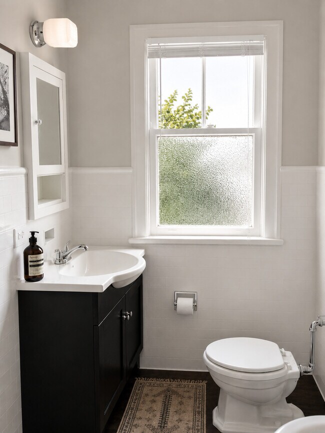 Estudio, Baño - The LaSalle