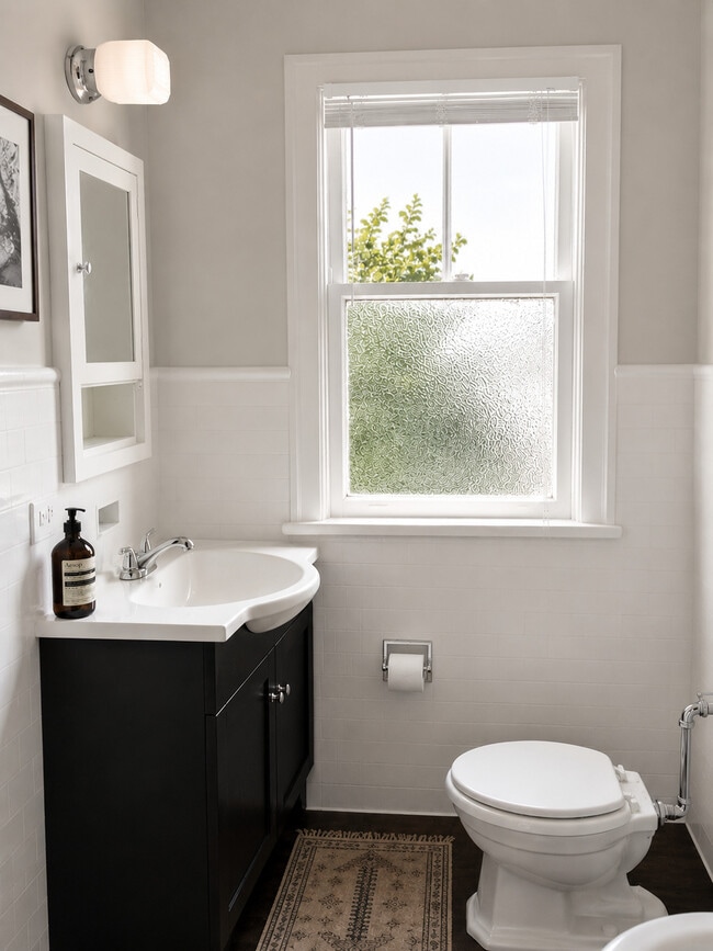 Studio, Bath - The LaSalle