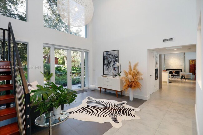 Building Photo - 5990 SW 49th St