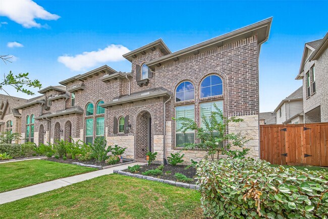 Foto del edificio - 11238 Buchanan Cvs Ln