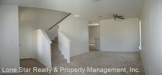 Building Photo - 4 br, 2.5 bath House - 6107 Taree Loop