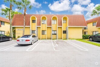 Building Photo - 11398 Royal Palm Blvd