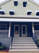 Building Photo - 1205 Bryn Mawr St
