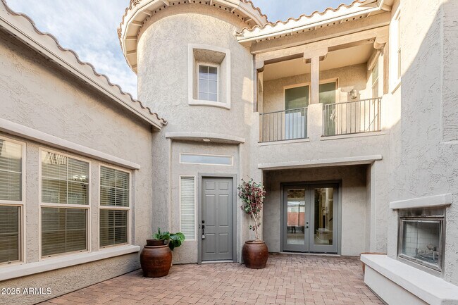 Building Photo - 173 S 172nd Dr