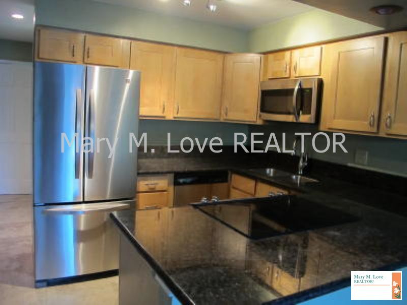 Primary Photo - Lunapule Apartments unfurnished 2 bedroom,...