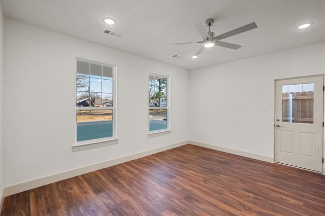 Foto del edificio - 506 E Kimball St