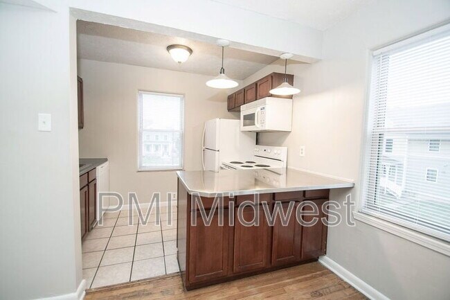 Foto del edificio - 146 E 19th St