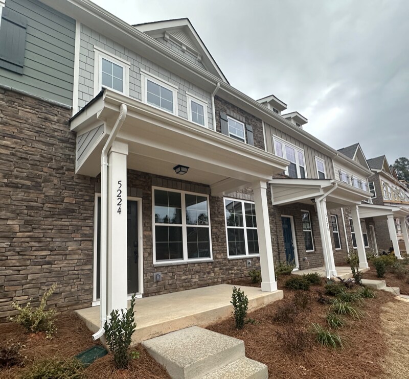 Primary Photo - 5224 Kinsbridge Dr