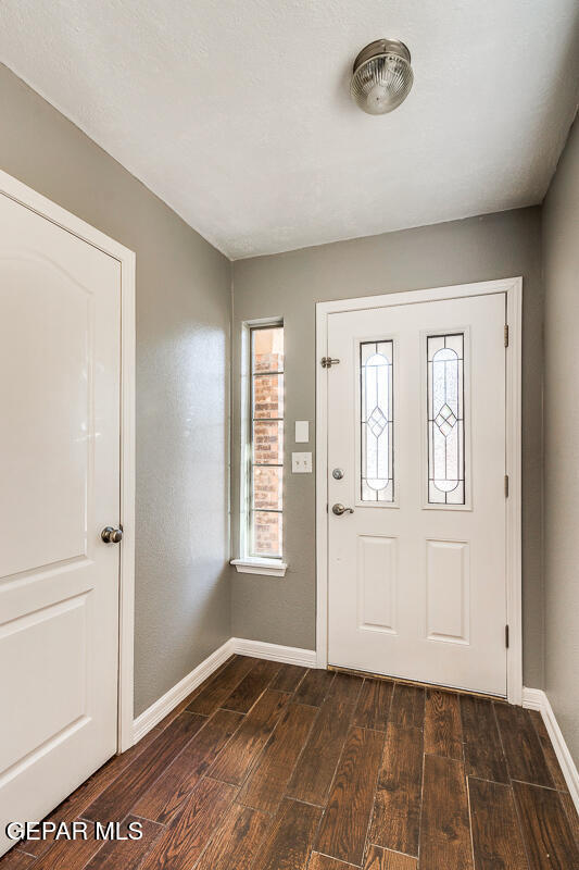 Building Photo - 14069 Tierra Delfin Dr