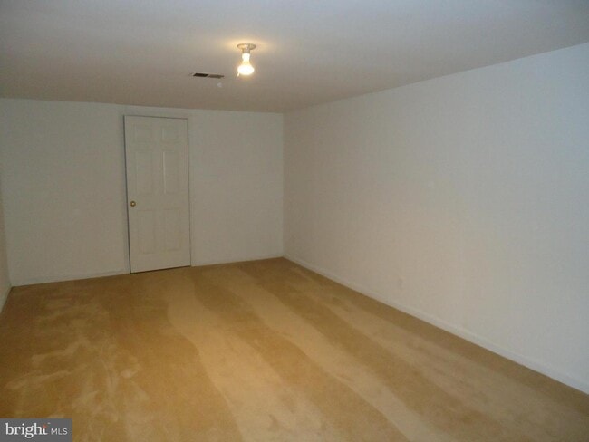 Building Photo - 3554 Armfield Farm Dr