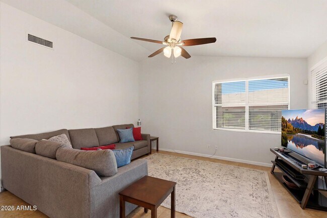 Foto del edificio - 4501 E Melinda Ln