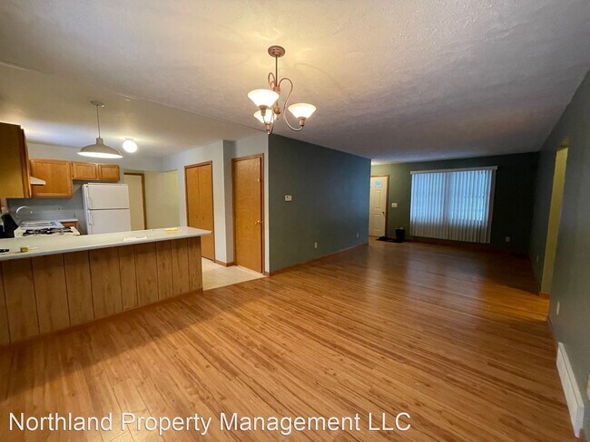Building Photo - 3 br, 2 bath House - 4484 Wyatt Rd