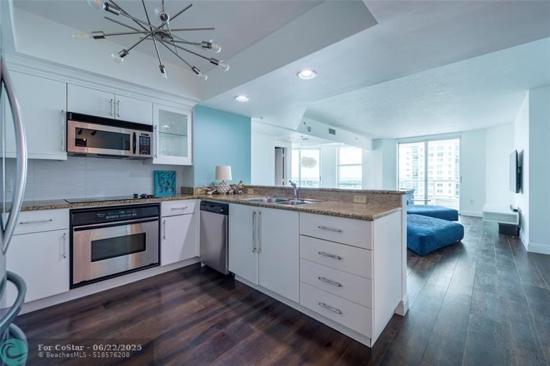 Foto principal - 401 SW 4th Ave