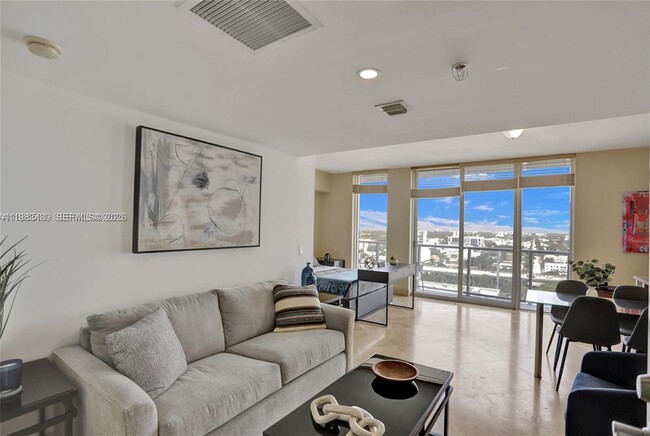 Building Photo - 185 SW 7th St