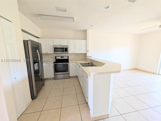 Foto del edificio - 2320 SE 23rd Ave