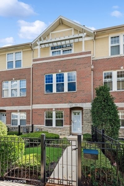 Foto del edificio - 231 N West St