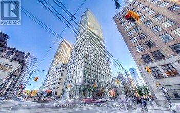 Building Photo - 101-3101 Peter St