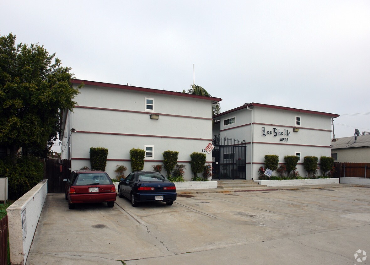 Building Photo - Le Shelle Apts